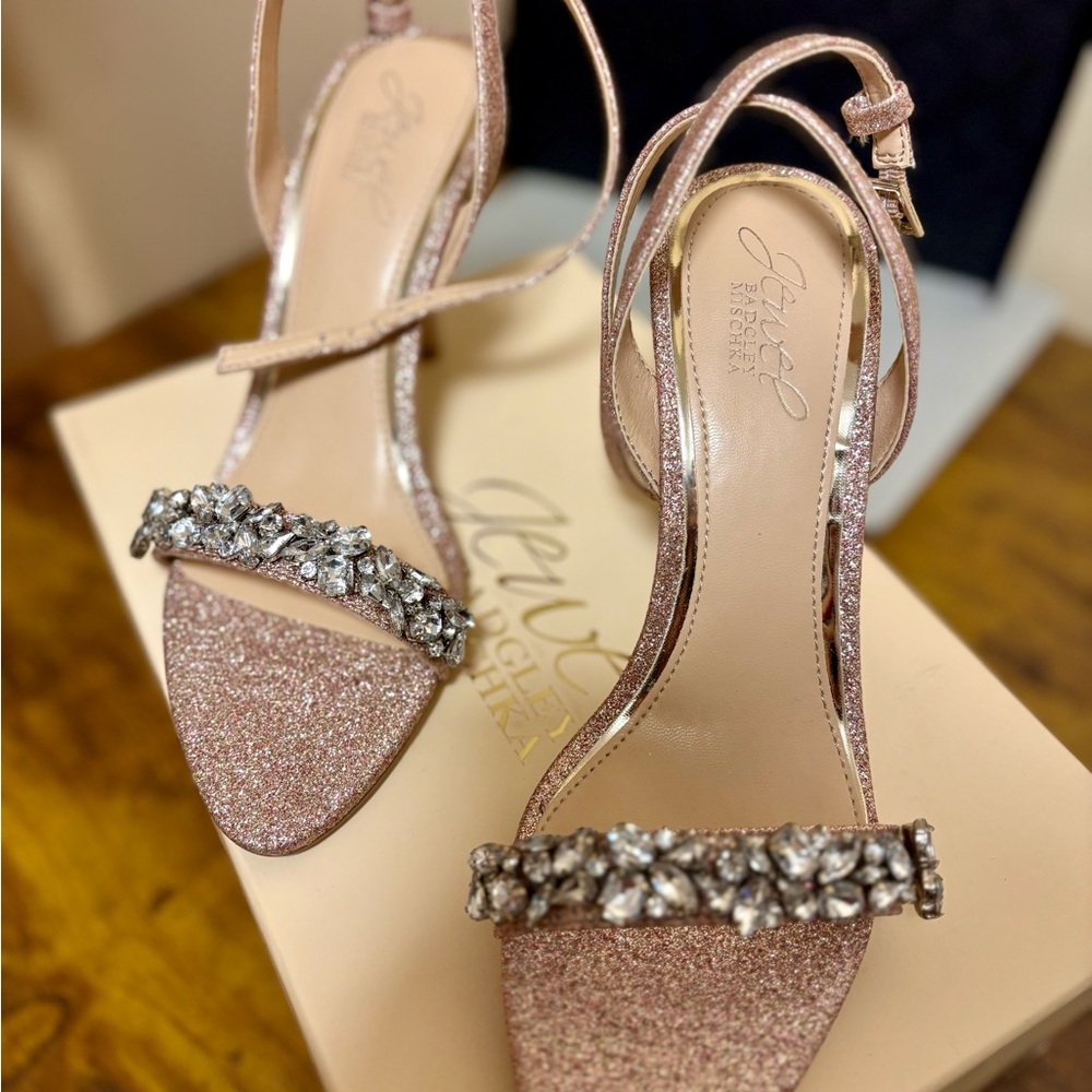 Jewel Badgley Mischka Glitter Heels - Pink